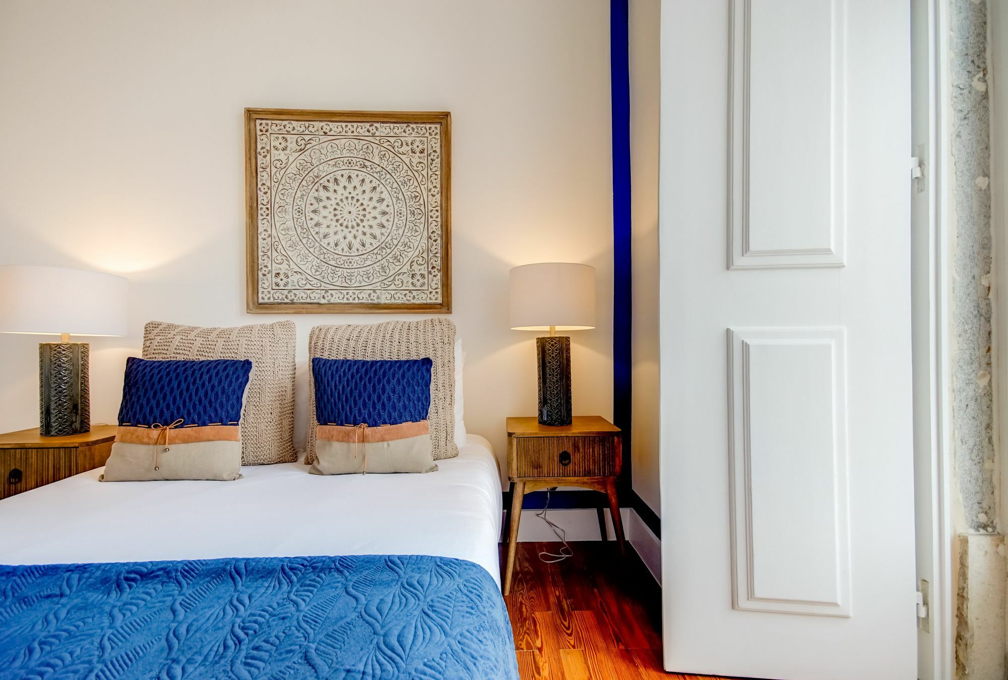 Sweet Inn Apartment - Chiado Luxury Лиссабон Экстерьер фото