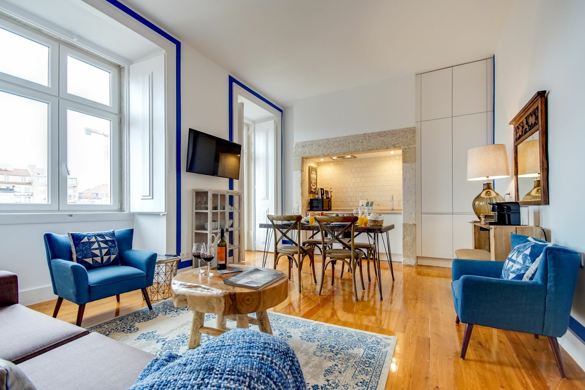 Sweet Inn Apartment - Chiado Luxury Лиссабон Экстерьер фото