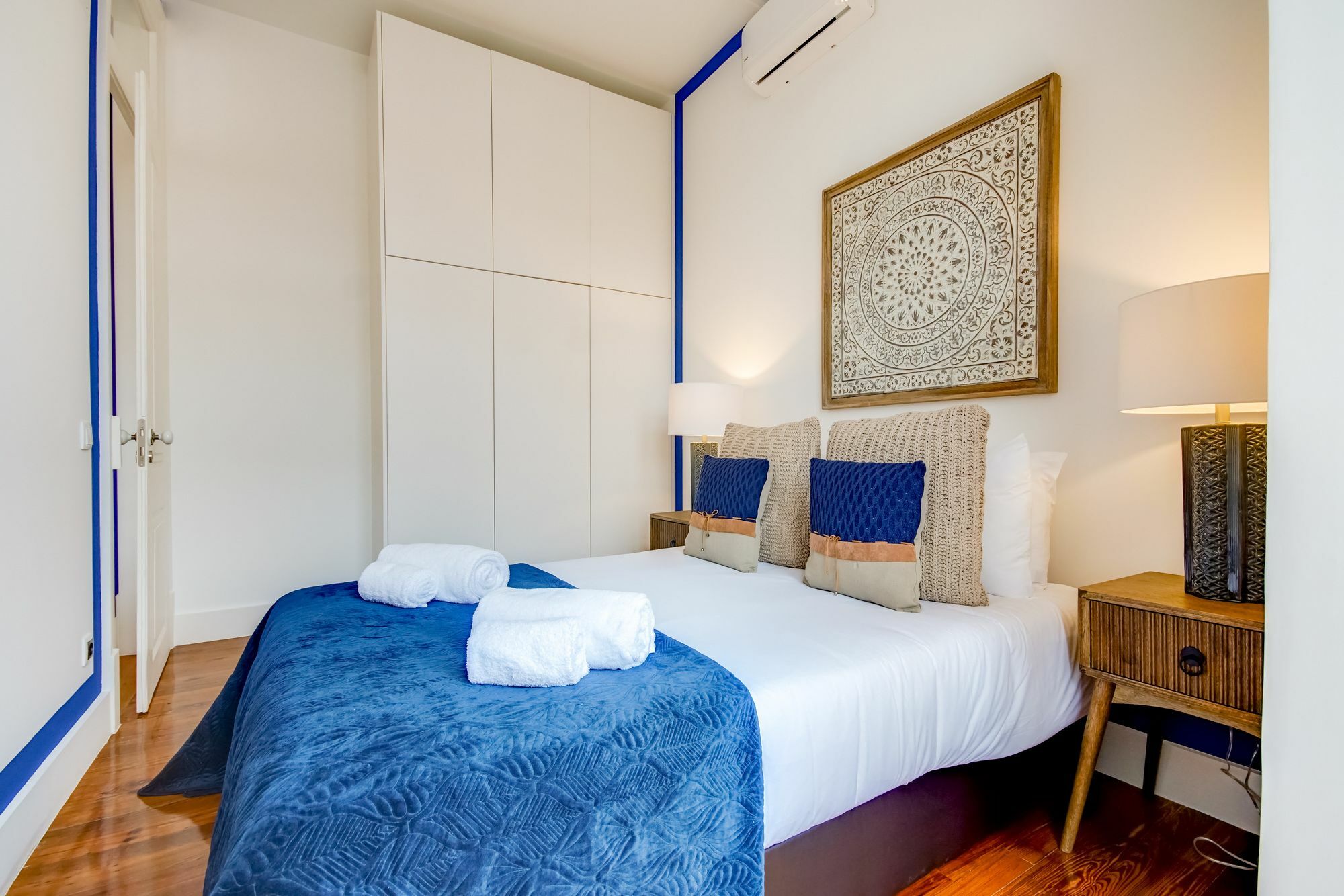 Sweet Inn Apartment - Chiado Luxury Лиссабон Экстерьер фото