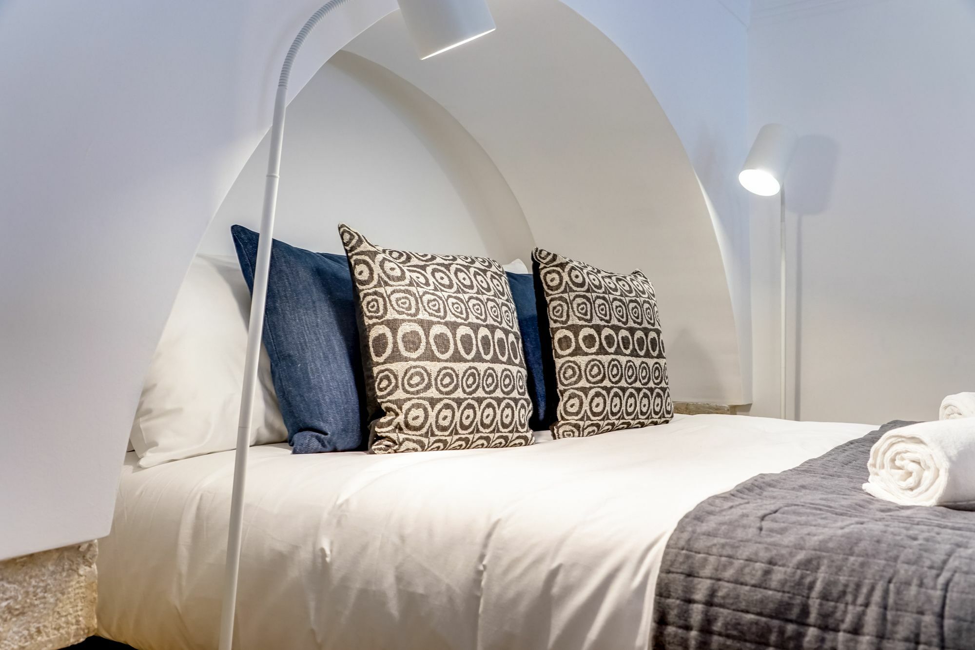 Sweet Inn Apartment - Chiado Luxury Лиссабон Экстерьер фото