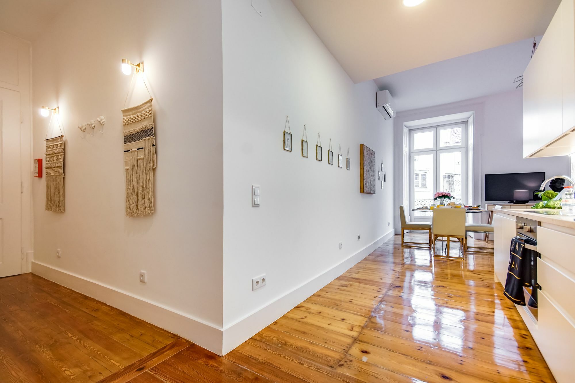 Sweet Inn Apartment - Chiado Luxury Лиссабон Экстерьер фото