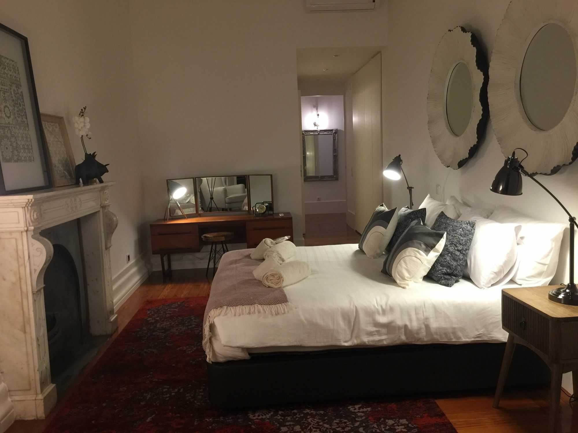 Sweet Inn Apartment - Chiado Luxury Лиссабон Экстерьер фото
